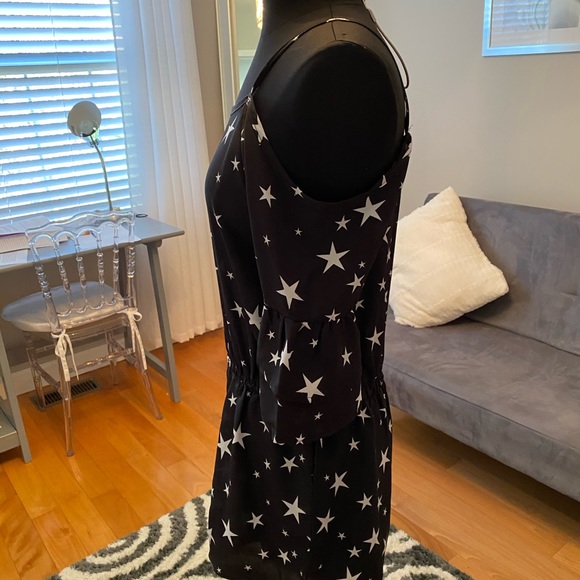 Off the shoulder Romper - Picture 2 of 3